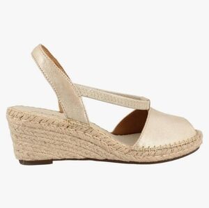CLARKS Petrina Lulu Mid Heel Espadrille Sandal, Gold, Size 8